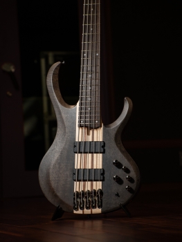 Ibanez BTB606-TGF